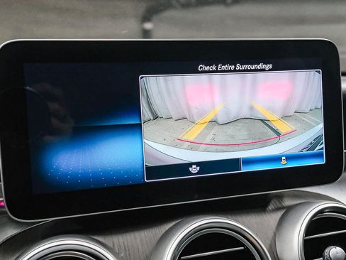 Used 2021 Mercedes-Benz C 300 Sedan image 31