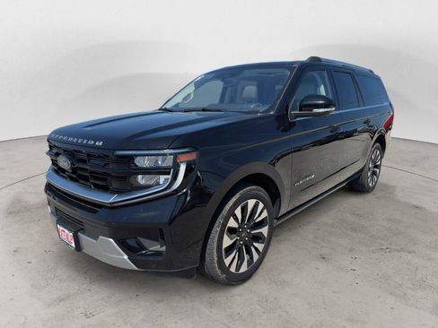 Used 2025 Ford Expedition Max Platinum w/ Driver's Package AWD/4WD image 1