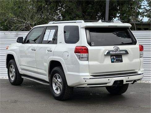 Used 2012 Toyota 4Runner SR5 w/ Convenience Pkg AWD/4WD image 3