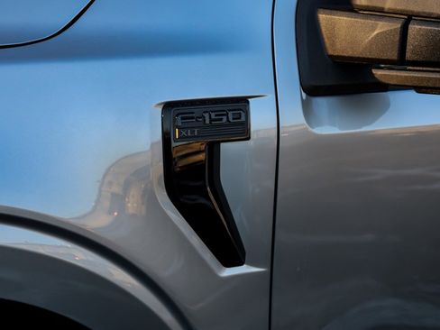 New 2025 Ford F150 XLT w/ Equipment Group 302A MID image 52