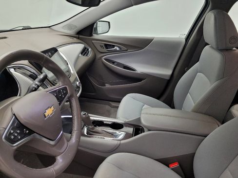 Used 2018 Chevrolet Malibu LT w/ Driver Confidence Package image 17