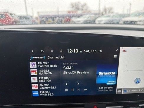 Used 2023 Hyundai Elantra SEL w/ Convenience Package image 16