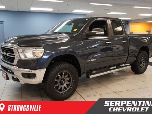 Used 2019 RAM 1500 Big Horn image 1