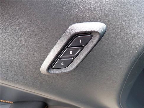 Used 2022 Dodge Challenger R/T Scat Pack RWD image 13