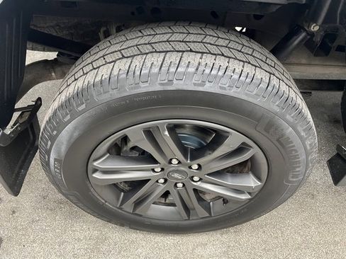 Used 2022 Ford F150 XLT w/ Equipment Group 302A High image 17