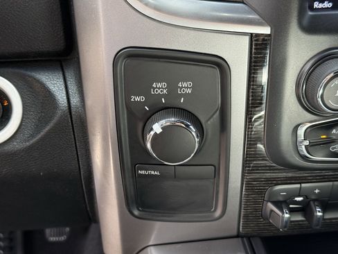 Used 2018 RAM 3500 Laramie Longhorn image 22