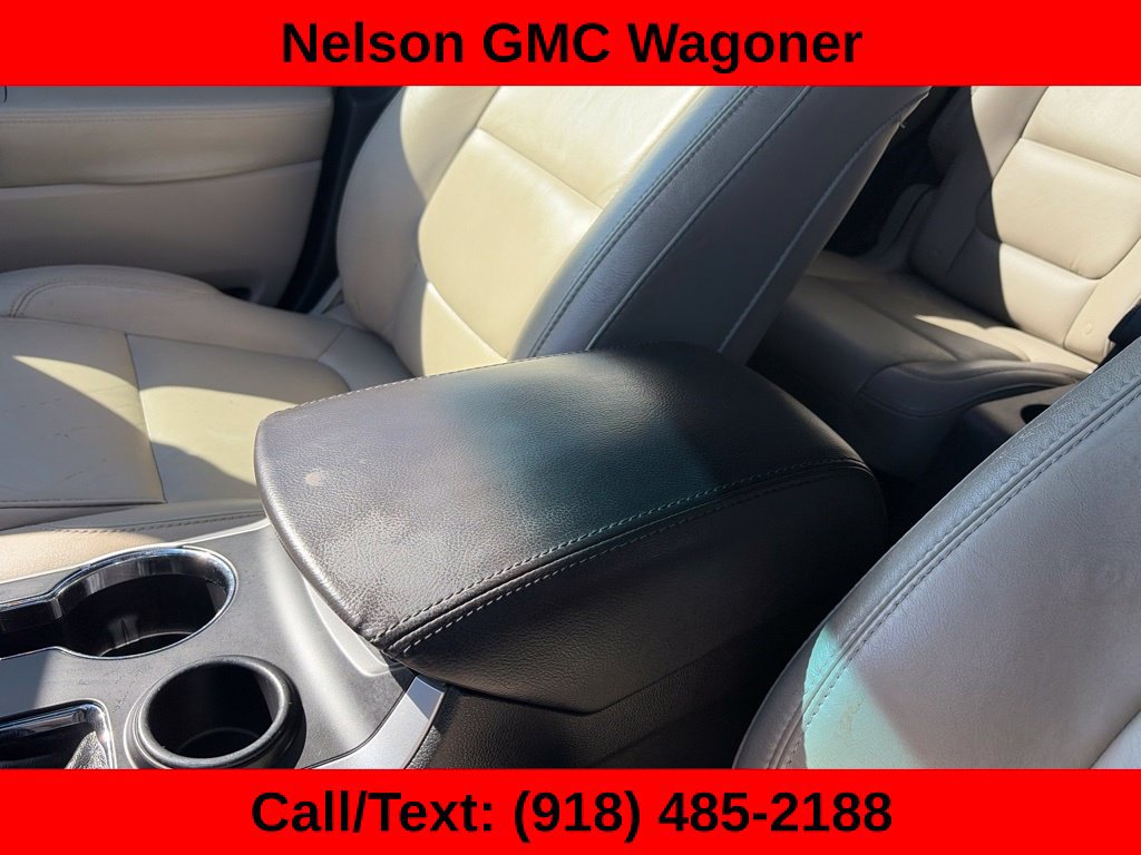 Used 2015 Ford Explorer XLT w/ Equipment Group 202B FWD image 31