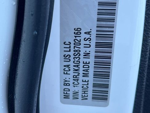 New 2025 Jeep Grand Cherokee L Laredo w/ Trailer Tow Package image 26