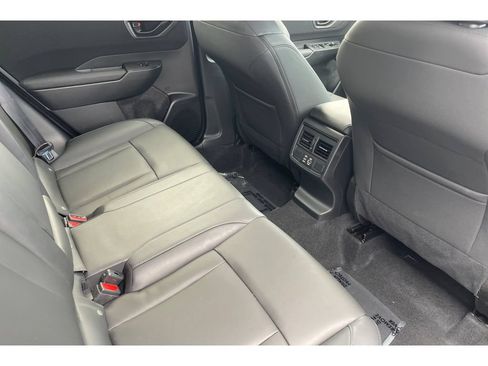 Certified 2026 Subaru Outback Premium AWD/4WD image 18