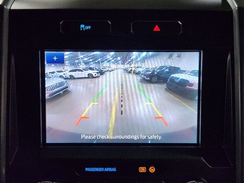 Used 2022 Ford F250 XLT image 36