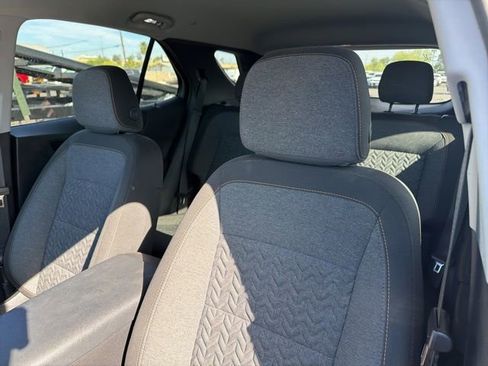 Used 2024 Chevrolet Equinox LT image 23