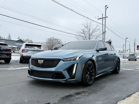 Used 2023 Cadillac CT5 V Blackwing w/ Parking Package image 2