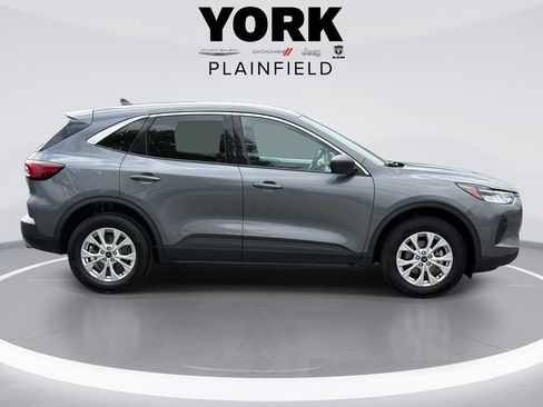 Used 2024 Ford Escape Active AWD/4WD image 4