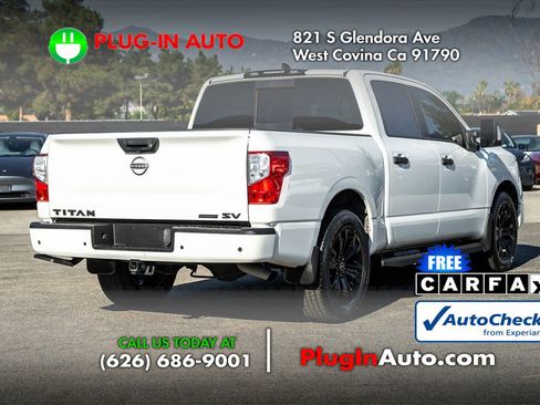 Used 2023 Nissan Titan SV w/ SV Convenience Package image 7