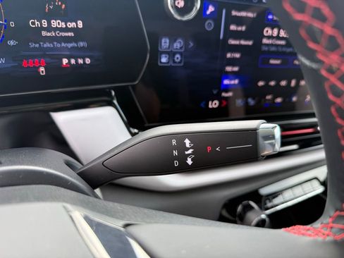 Used 2025 Chevrolet Silverado EV RST image 37