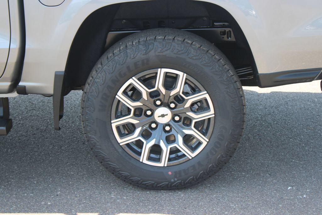 New 2026 Chevrolet Colorado Z71 w/ Technology Package AWD/4WD image 21