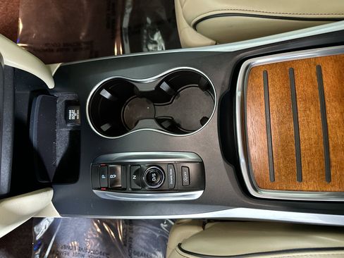 Used 2018 Acura MDX FWD w/ Advance Package image 22