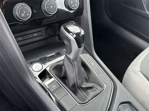 Used 2024 Volkswagen Taos S image 13