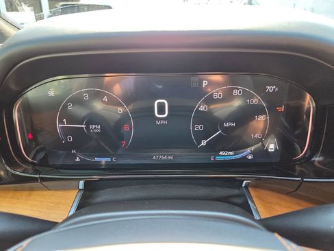 Certified 2024 Jeep Grand Wagoneer L Series III AWD/4WD image 29