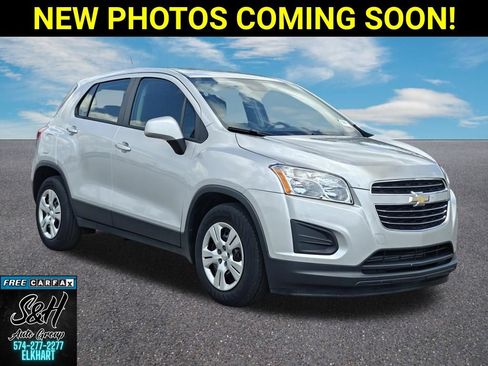 Used 2016 Chevrolet Trax LS FWD image 1