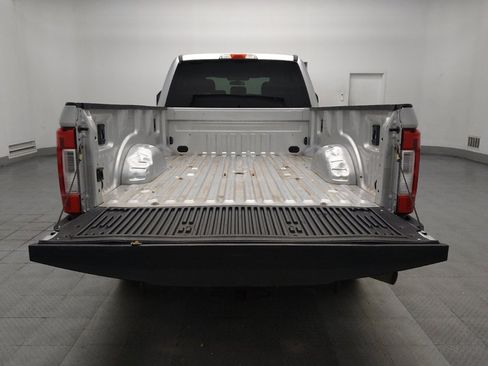 Used 2019 Ford F250 XL w/ Power Equipment Group RWD image 29