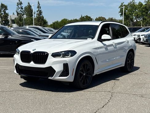 Used 2024 BMW X3 sDrive30i w/ M Sport Package RWD image 2