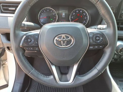 Used 2022 Toyota RAV4 XLE w/ Convenience Package AWD/4WD image 24