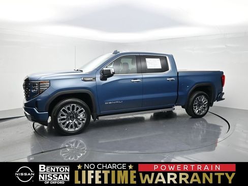 Used 2025 GMC Sierra 1500 Denali Ultimate AWD/4WD image 1