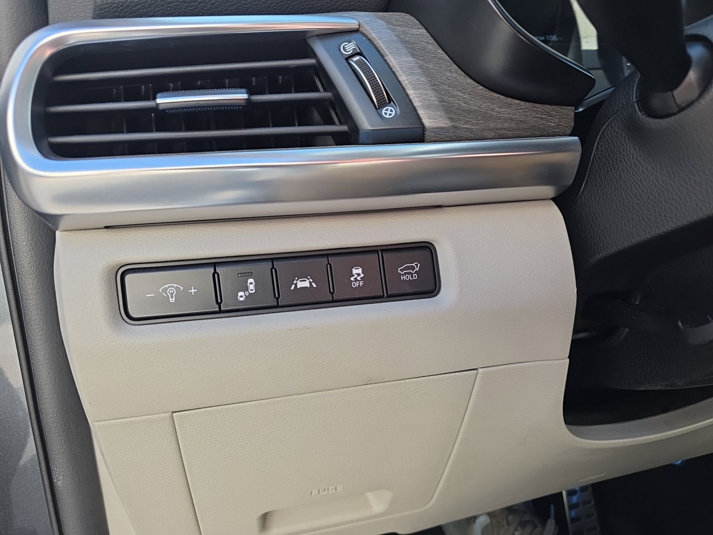 Used 2022 Kia Telluride SX w/ SX Prestige Package AWD/4WD image 8