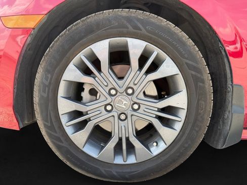 Used 2025 Honda Odyssey Touring image 10
