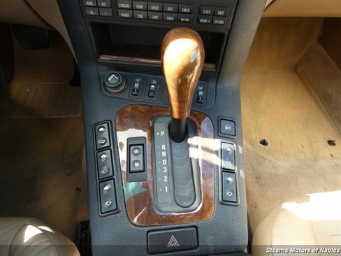 Used 1997 BMW 328i Convertible image 26