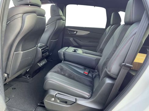Used 2023 Acura MDX A-Spec image 13