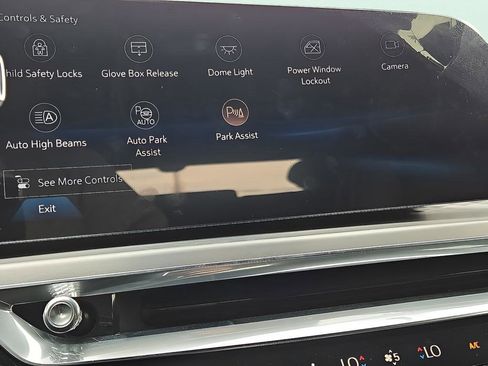 New 2024 Cadillac Lyriq Luxury image 13