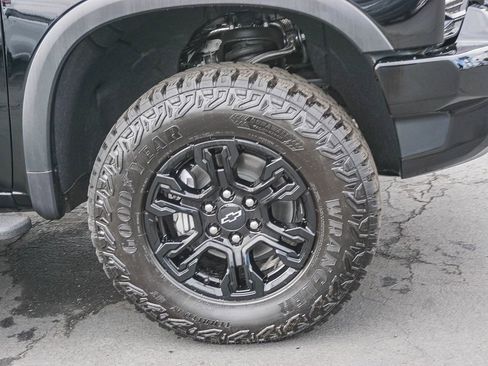 New 2026 Chevrolet Silverado 1500 ZR2 w/ Dark Appearance Package AWD/4WD image 9