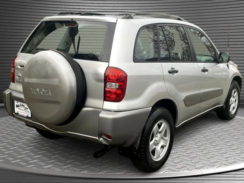 Used 2004 Toyota RAV4 2WD image 6