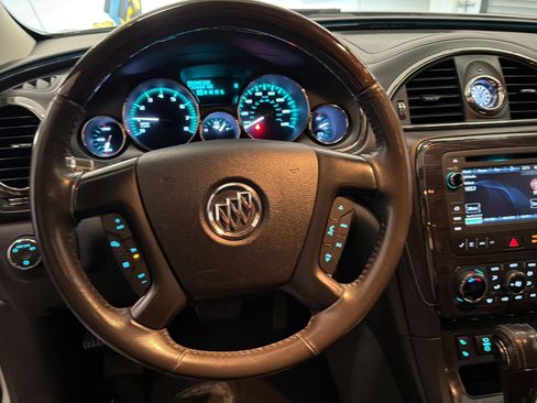 Used 2016 Buick Enclave Leather image 16