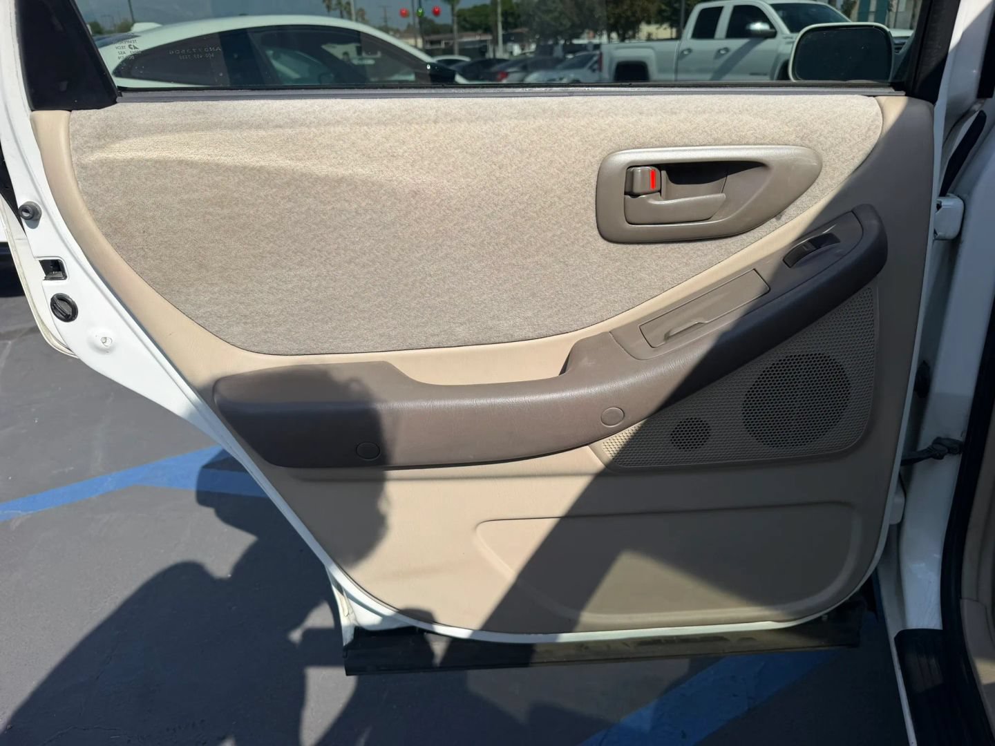 Used 1999 Toyota Avalon XL FWD image 21