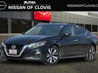 Used 2021 Nissan Altima 2.5 SV FWD video 1