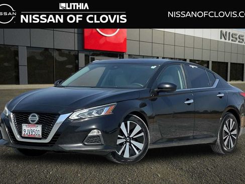 Used 2021 Nissan Altima 2.5 SV FWD image 1