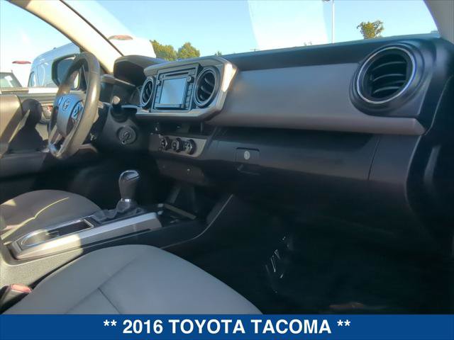 Used 2016 Toyota Tacoma SR5 w/ SR5 Appearance Package (SN) RWD image 22