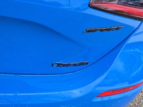 New 2026 Honda Civic Sport image 17