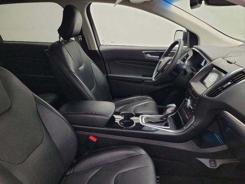 Used 2017 Ford Edge Titanium w/ Equipment Group 302A image 21