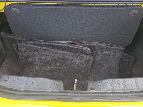 Used 2016 Chevrolet Camaro SS image 14