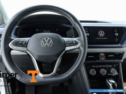 Used 2023 Volkswagen Taos SE w/ Black Wheel Package FWD image 20