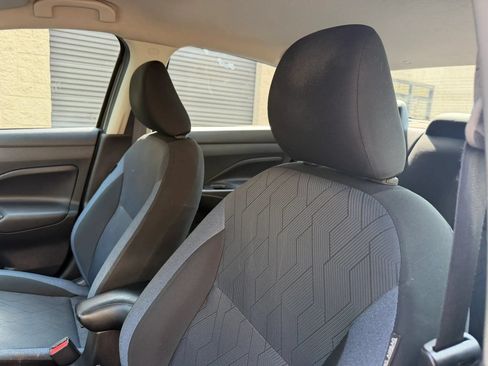Used 2023 Nissan Versa SV FWD image 23