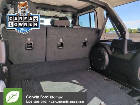 Used 2023 Jeep Wrangler Unlimited Rubicon 4xe AWD/4WD image 28