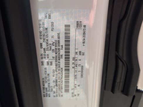 New 2026 Ford Transit 250 148 Medium Roof w/ Load Area Protection Package image 32