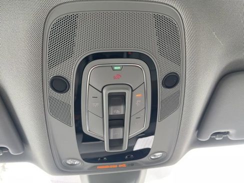 Used 2023 Audi Q5 2.0T Premium Plus w/ Premium Plus Package image 26