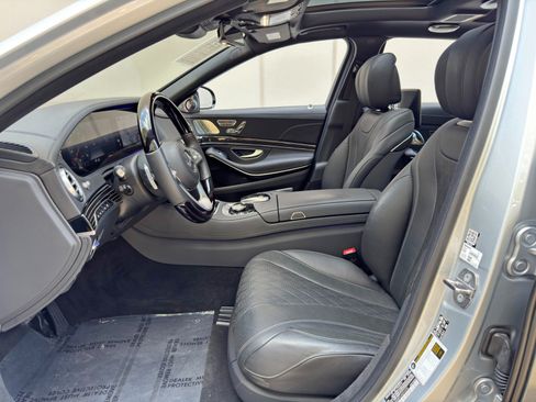 Used 2020 Mercedes-Benz Maybach S 560 4MATIC image 17