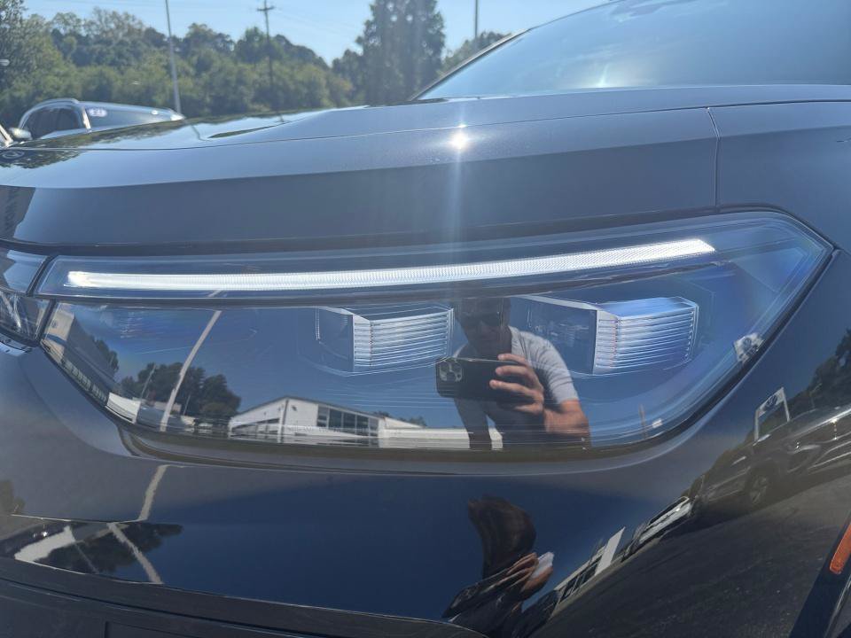 New 2026 Volkswagen Tiguan SE R-Line AWD/4WD image 26